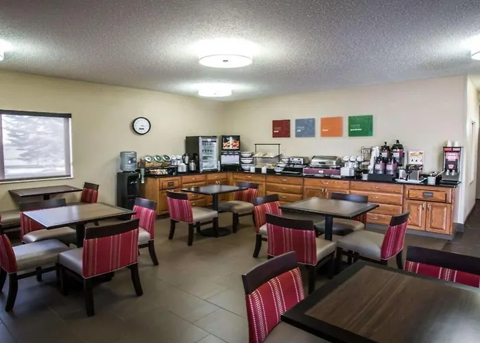 Comfort I-80 Inn Morris