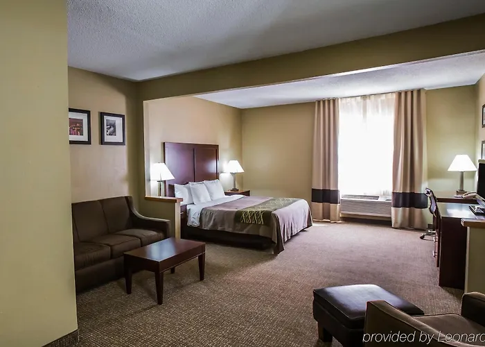 Comfort I-80 Inn Morris